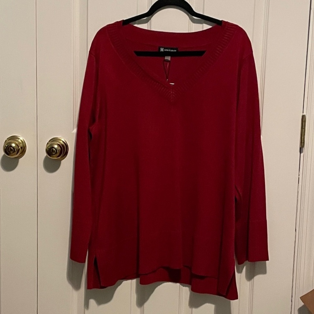 Cable & Gauge Rich Red V-Neck Tunic Sweater - Picture 2 of 7